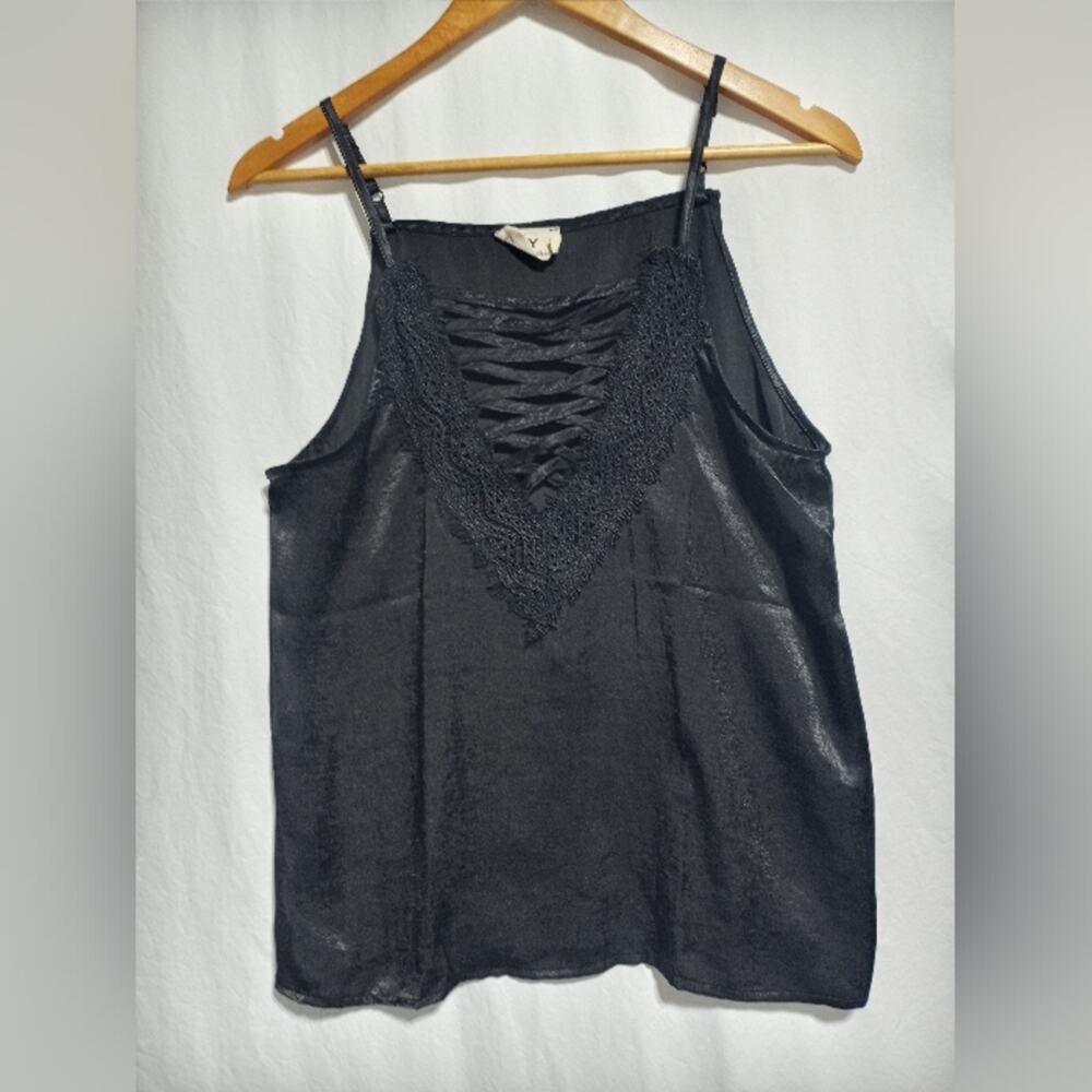 Lily Clothing Woman's Black Lace Strappy Tank Top Size Small